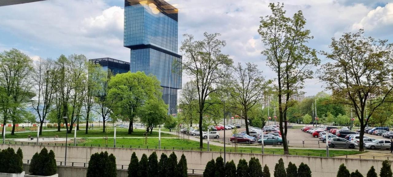 Aparthotel Superjednostka Katowice Buitenkant foto