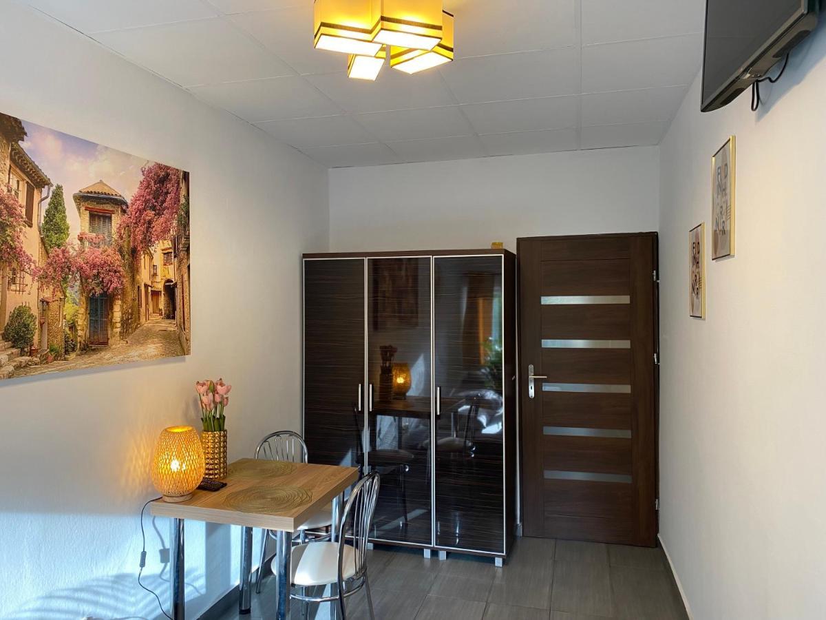 Aparthotel Superjednostka Katowice Buitenkant foto